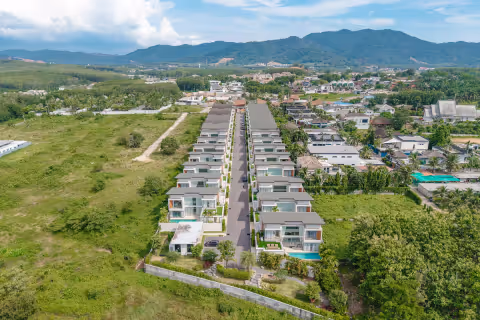 Completed 338 sq m Villa Resale, Thalang, Phuket photo 3