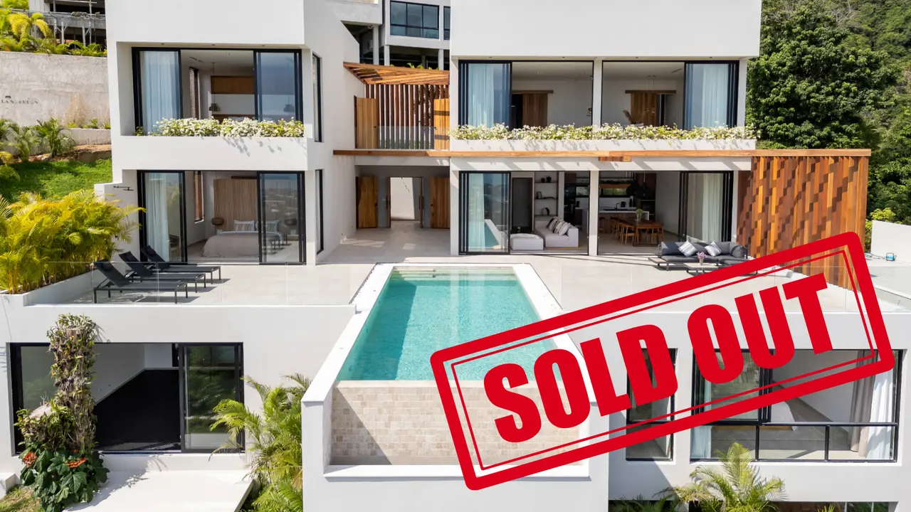 Azure Villa with Infinity Pool and Sea View photo 1