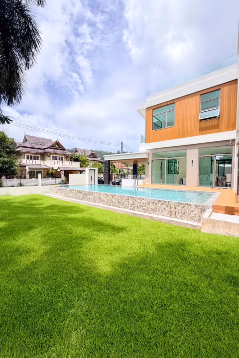 NAI Villas Lagoon Chalong photo 4