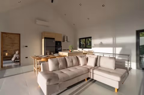 Sunrise Hill Villa photo 4