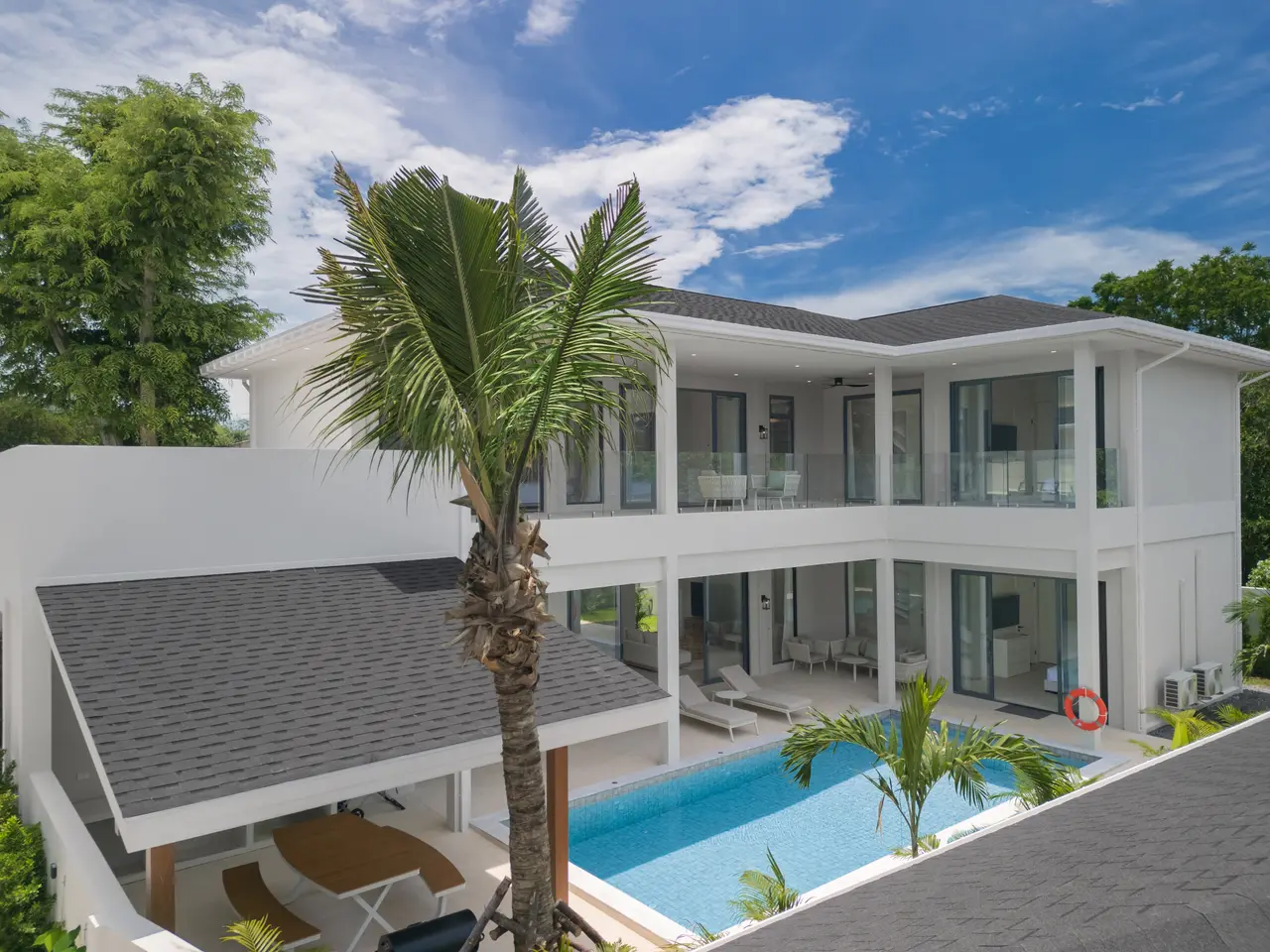 Villa 14 photo 1
