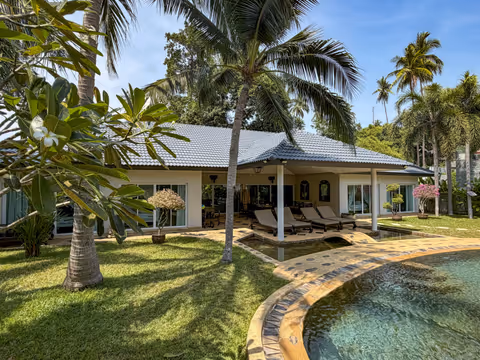 Secret Garden Villa photo 5
